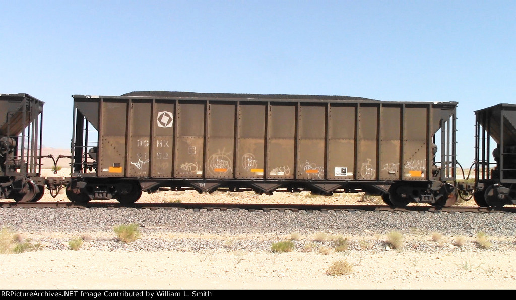 WB Unit Loaded Hooper Frt at Erie NV W-Pshr -35